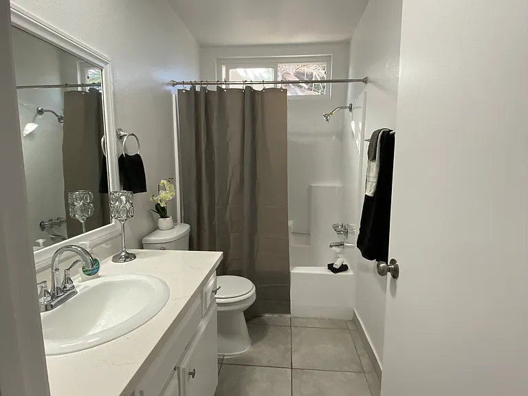 13071 San Fernando Rd #1 — Photo 16
