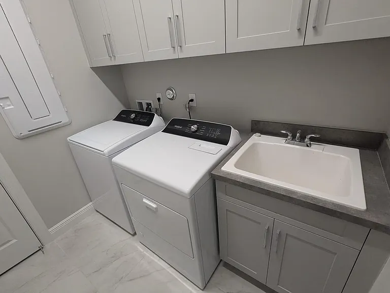 9292 Crestview Cir — Photo 19