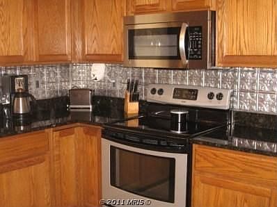 4th image of 62 Cookson Dr