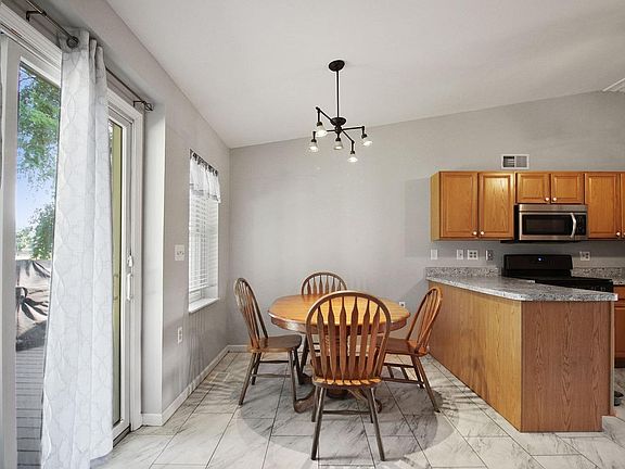 4th image of 6138 Grassland Ave