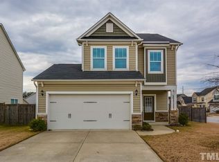1956 Dunfield Dr, Fuquay Varina, NC 27526