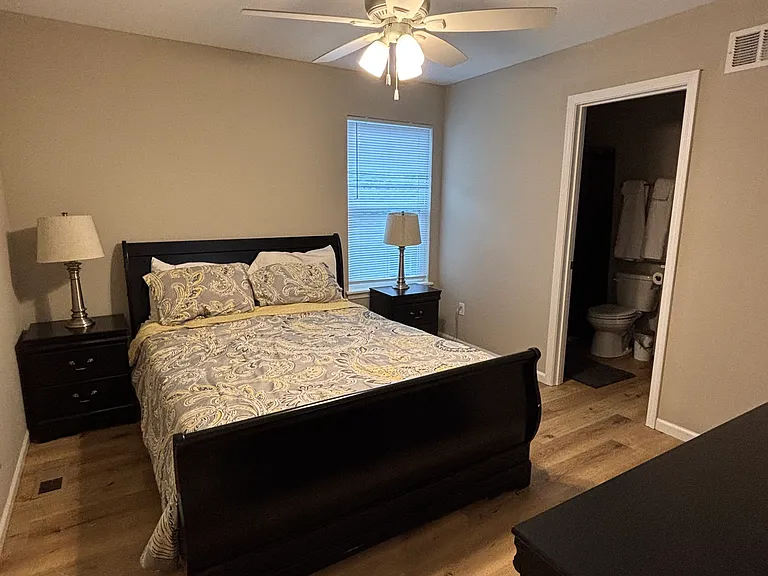 305 Sanford Ave #101 — Photo 10