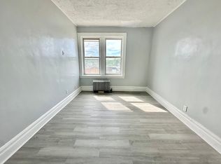 94 Fairmount Ter #7018-418, East Orange, NJ 07018