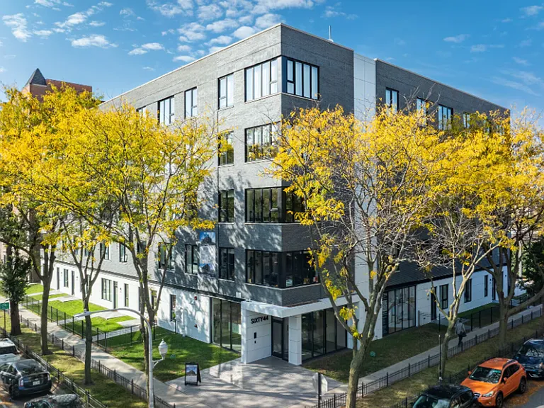 Sixty44 Residences — Photo 6
