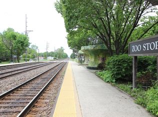 3535 Arden Ave, Brookfield, IL 60513