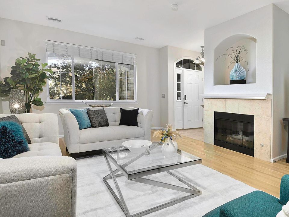 1st image of 11282 Osage Cir Unit B