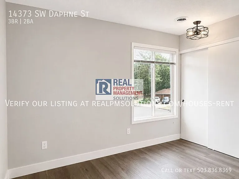 14373 SW Daphne St — Photo 47