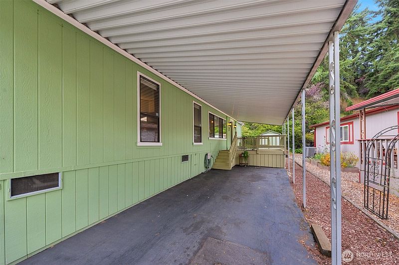 3rd image of 5810 Fleming Street #23