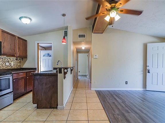 4th image of 7203 E Emma St