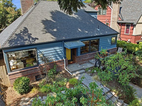 2nd image of 4115 NE 17th Ave