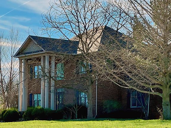 3rd image of 4440A Lexington Rd