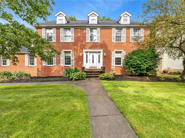 1010 Partridge Dr, Wadsworth, OH 44281