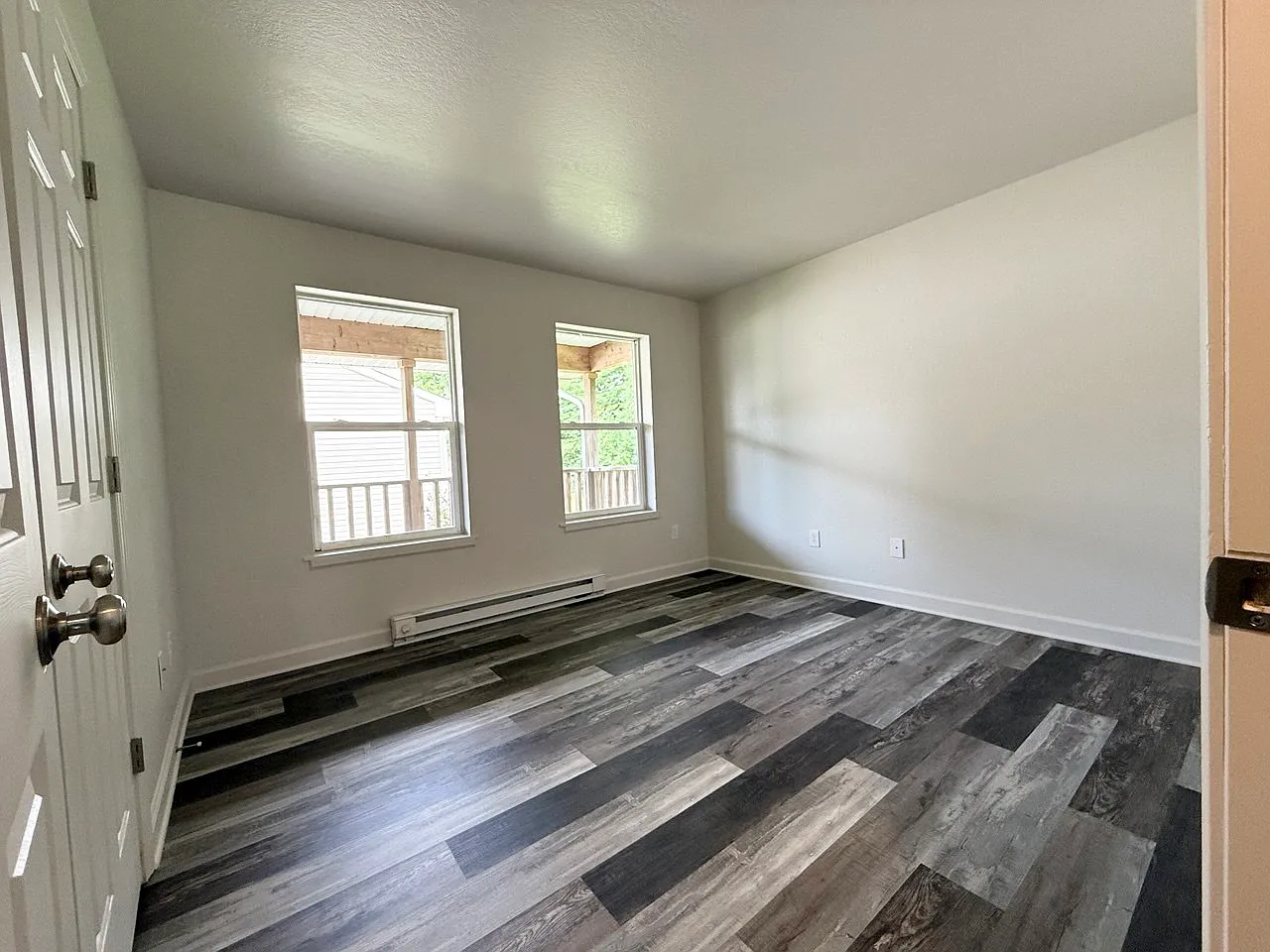 2 bed, 832 sqft, $900 — Photo 3