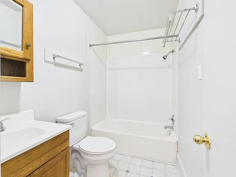 119 Railroad St — Photo 12