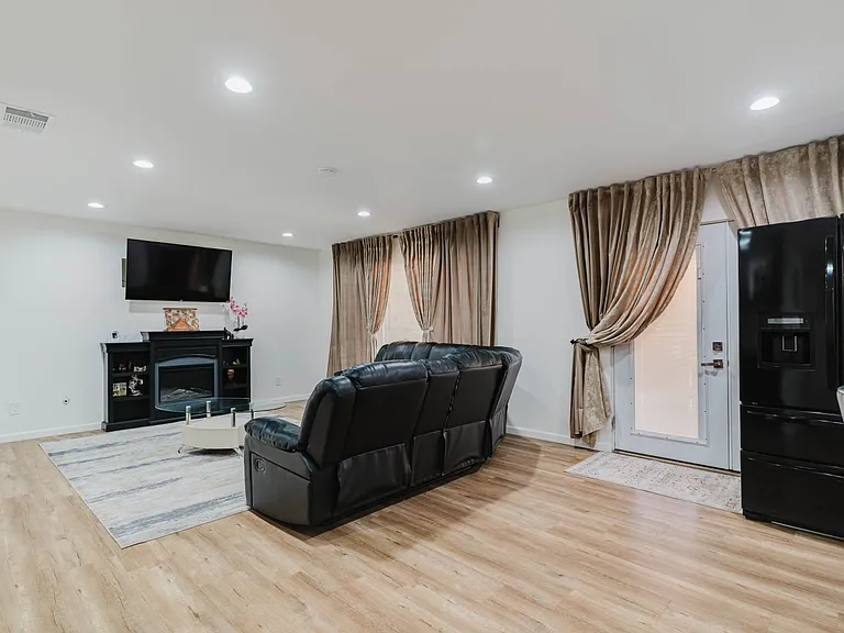 41201 Laidlaw Ln — Photo 19