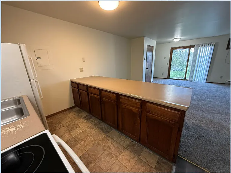 2222 Independence Ln #18 — Photo 7