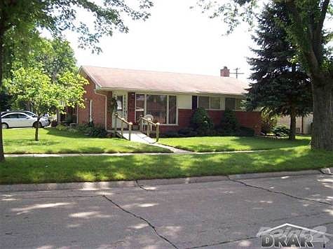 2nd image of 8315 Margaret St