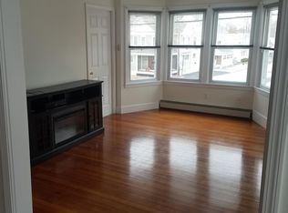 369 Bullocks Point Ave FLOOR 2, Riverside, RI 02915