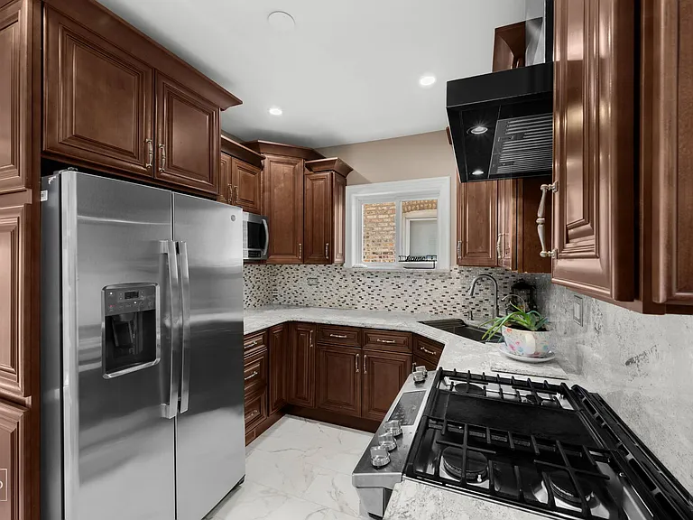 1327 Euclid Ave — Photo 13