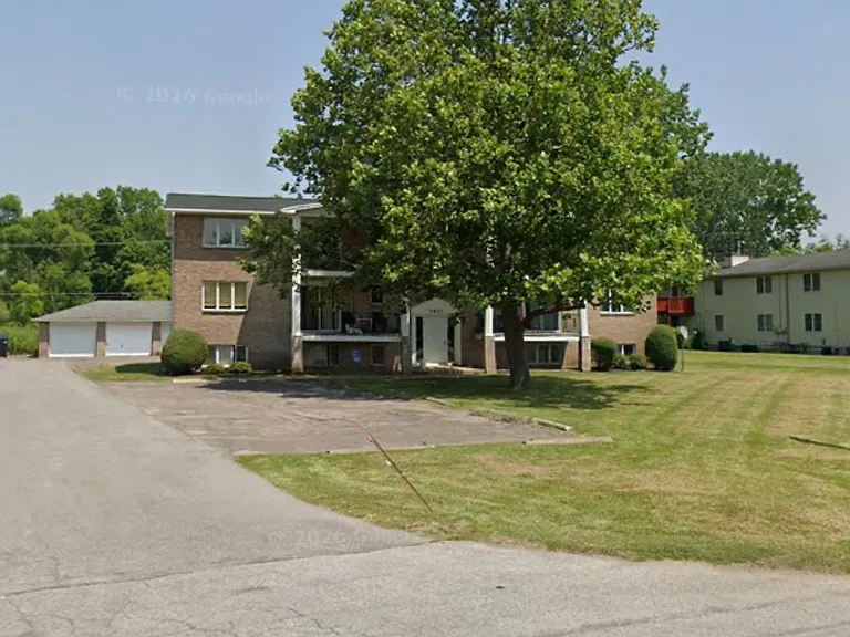 3027 Grand Island Blvd #5 — Photo 2