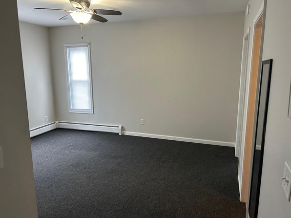134 Clinton Ave #4