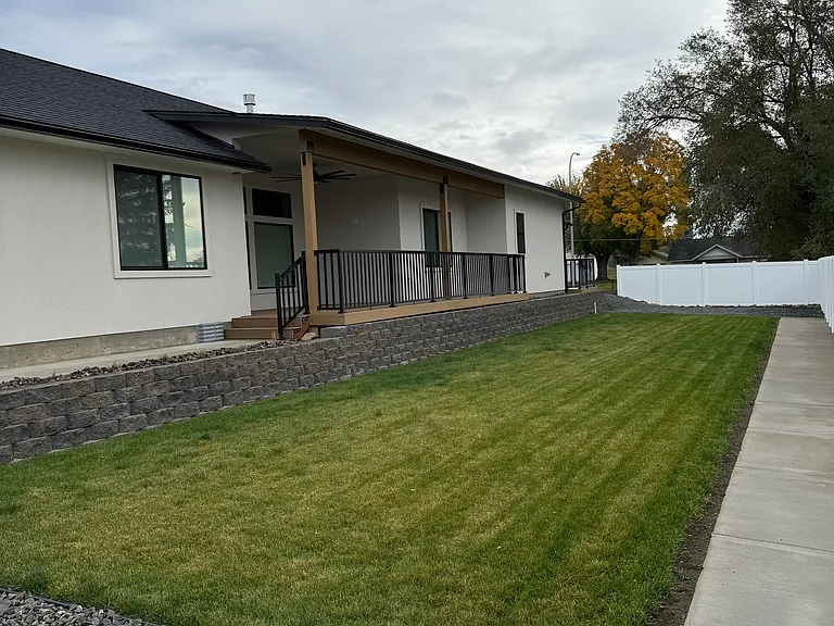 4518 Maple Ave — Photo 7