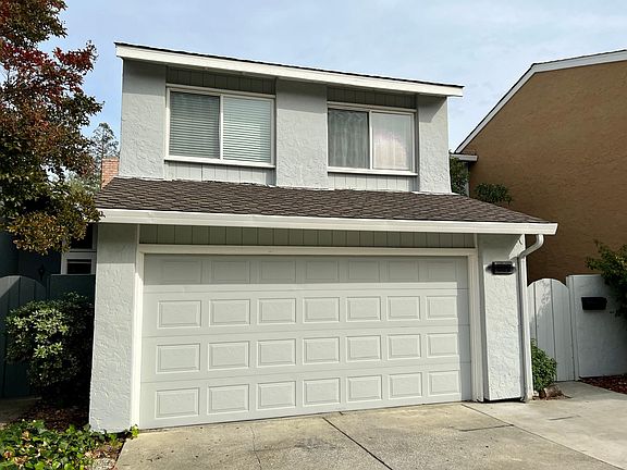 2nd image of 522 Pine Wood Ct