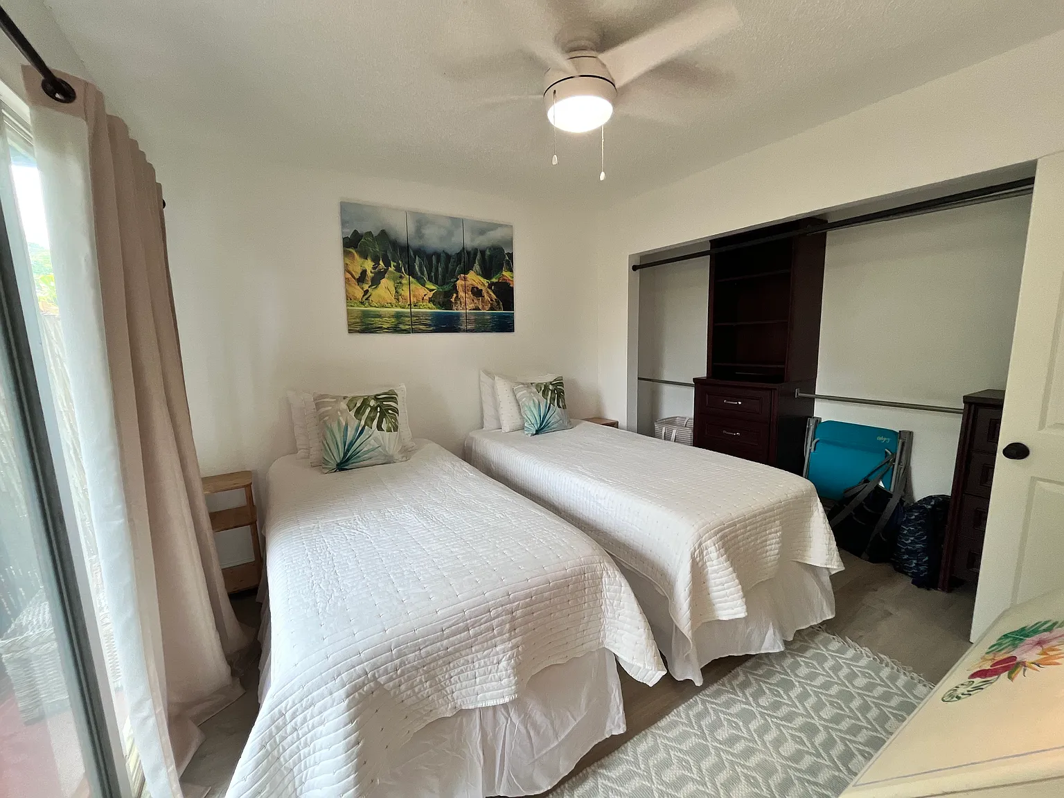 2 bed, 1450 sqft, $6,000 — Photo 2