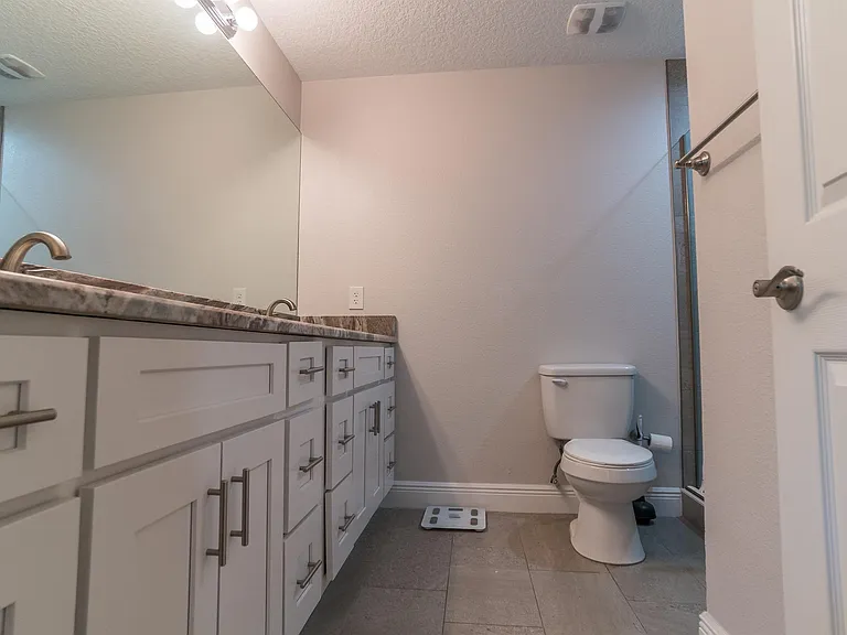 1517 N Grandview St #1 — Photo 25