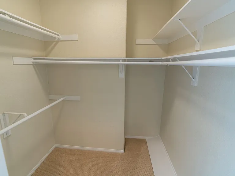 114 North Doheny Drive — Photo 26