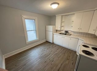 816 W Shiawassee St #2, Lansing, MI 48915