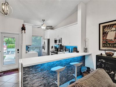 3054 S Oakland Forest Dr #2203, Oakland Park, FL, 33309