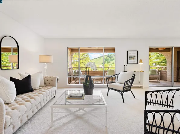 1129 Avenida Sevilla APT 4C, Walnut Creek, CA 94595