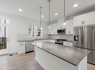 11224 Beaker St, Reston, VA 20190