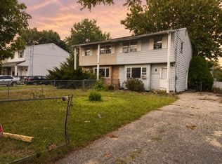 801 Cedar St, Lakehurst, NJ 08733