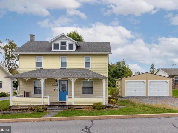 137 S Main St, Pleasant Gap, PA 16823
