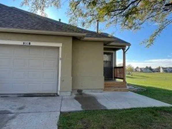 328 Sacajawea Ct, Box Elder, SD 57719