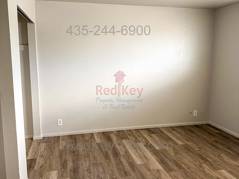 4481 Dean Dr, Unit B, West Valley City, UT_05142026