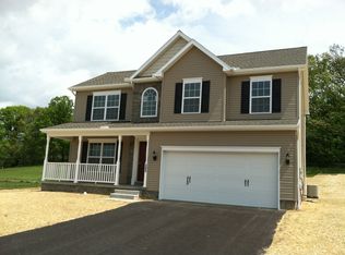 205 Joshua Dr, Hanover, PA 17331