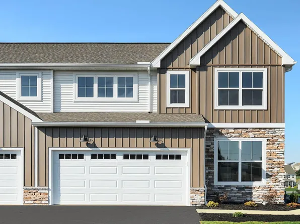 36 Canterbury Ln, Annville, PA 17003