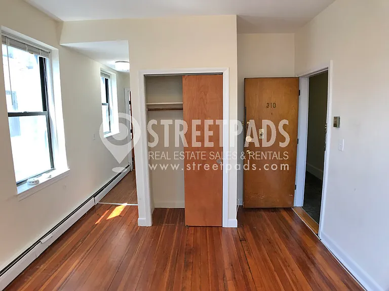 64 Brighton Ave #210 — Photo 8