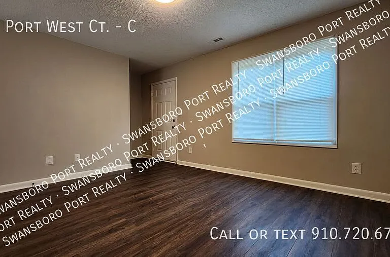 12 Port West Ct #C — Photo 4