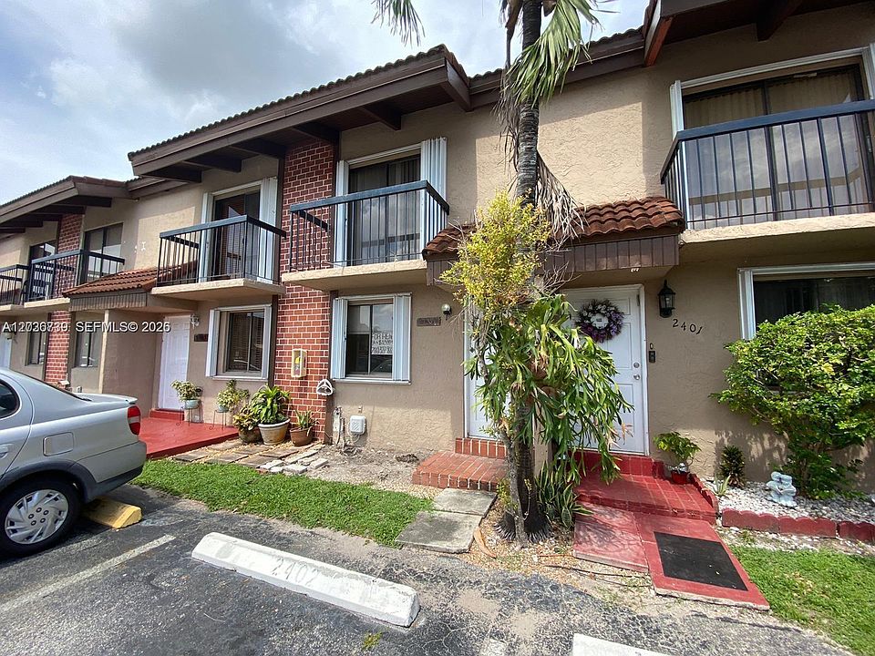 1st image of 1813 SW 107th Ave APT 2402