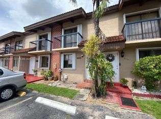 1813 SW 107th Ave APT 2402, Miami, FL 33165