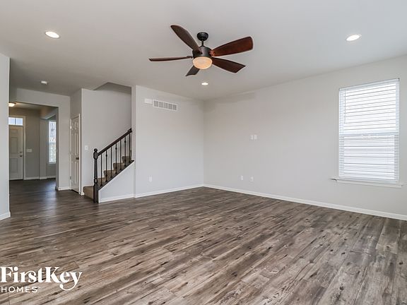 2nd image of 421 Wilmer Meadow Dr