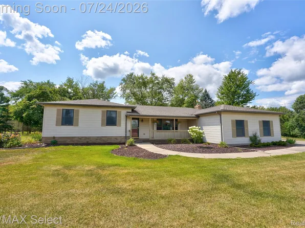 9394 Seymour Rd, Swartz Creek, MI 48473