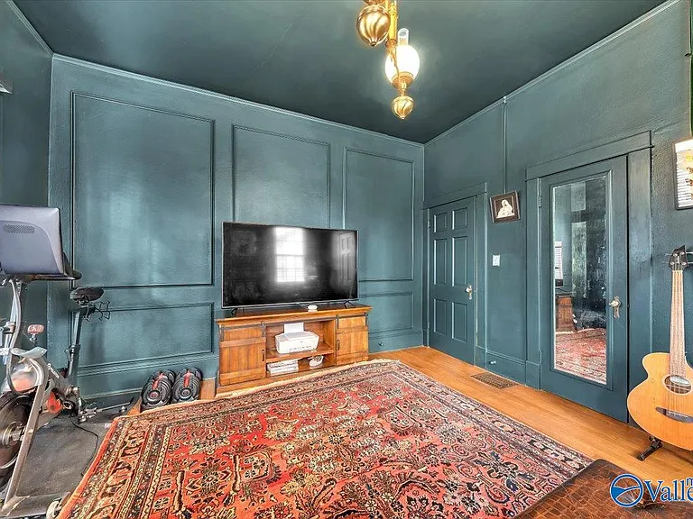 412 College Ave — Photo 30