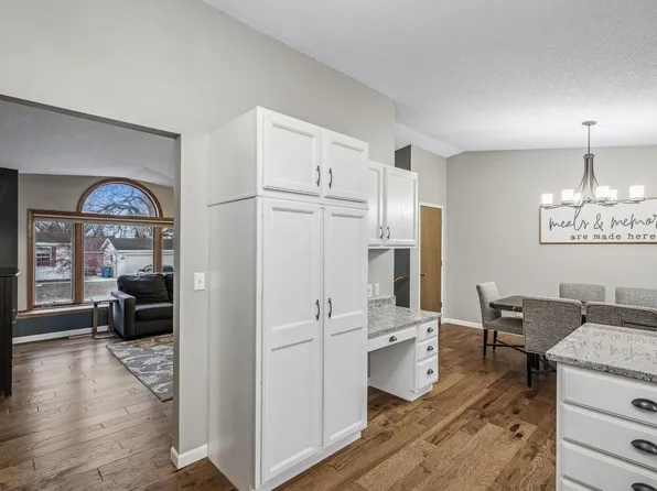425 Elm St, Clearwater, MN 55320