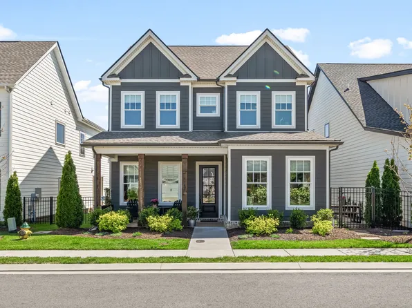 5747 Heirloom Dr, Murfreesboro, TN 37129