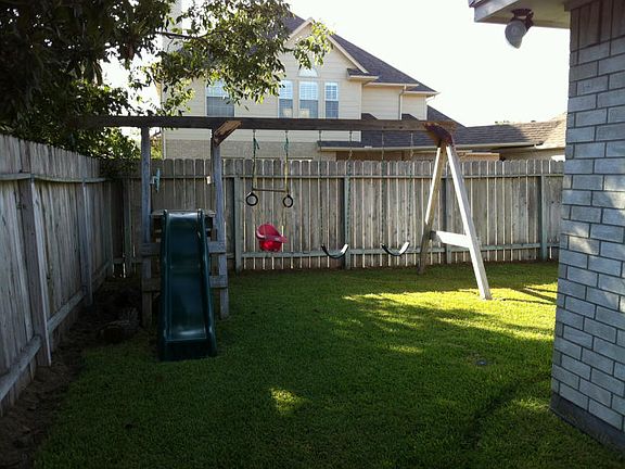 5th image of 7513 Annemasse St